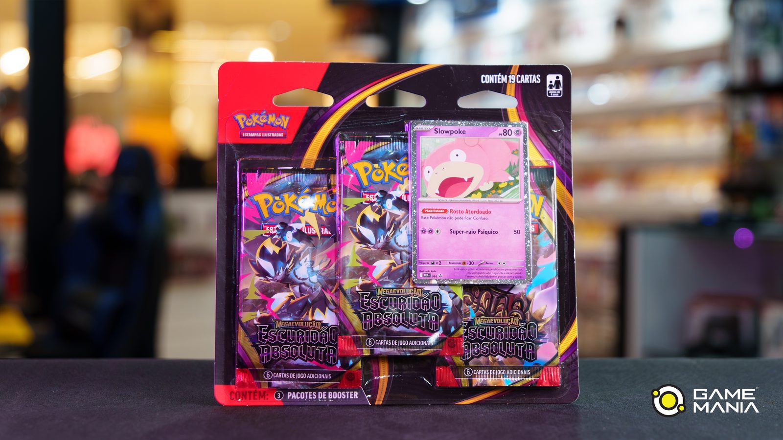 Triple Pack da coleção Escuridão Absoluta com carta do Slowpoke